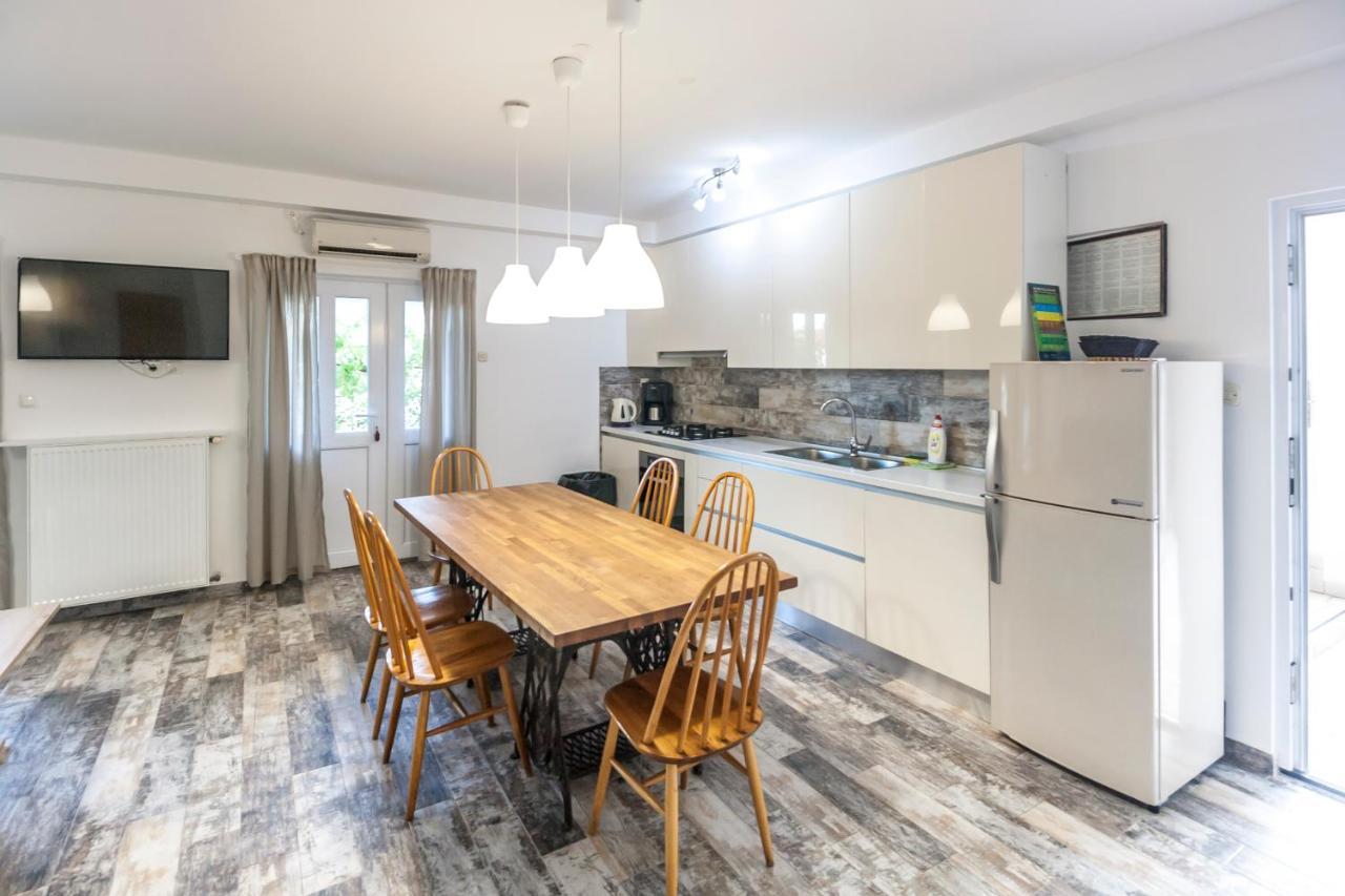 Apartments & Rooms Strcic Petra Krk Town Bagian luar foto