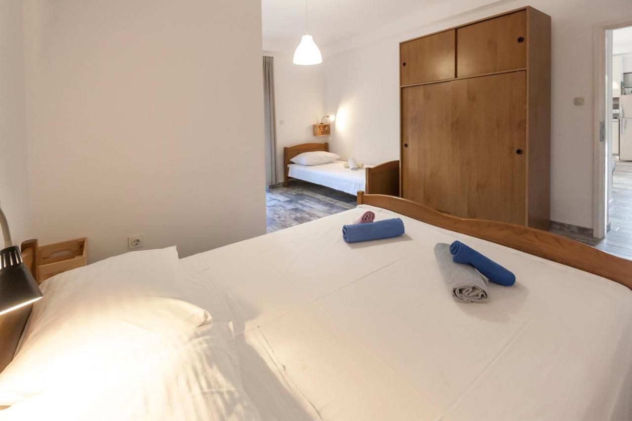 Apartments & Rooms Strcic Petra Krk Town Bagian luar foto