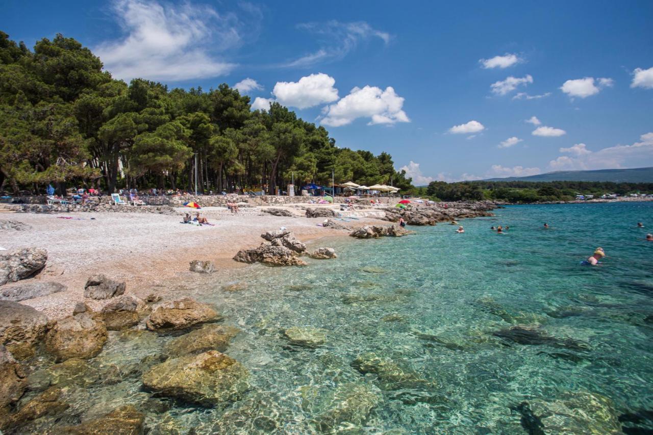 Apartments & Rooms Strcic Petra Krk Town Bagian luar foto